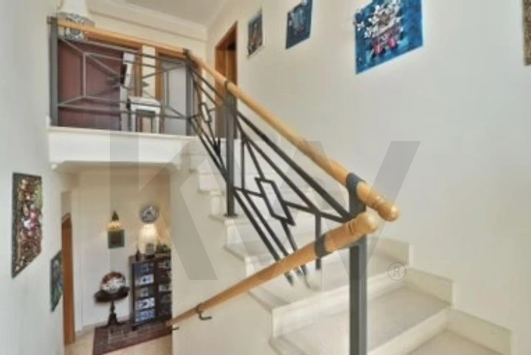 Moradia T4 para Arrendamento em Alcabideche Foto 28