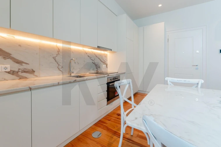 Apartamento T1 para Arrendamento em Estrela Foto 5