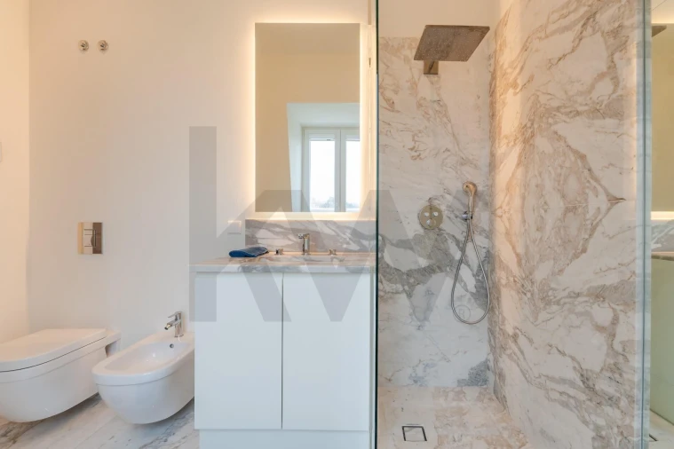 Apartamento T1 para Arrendamento em Estrela Foto 13