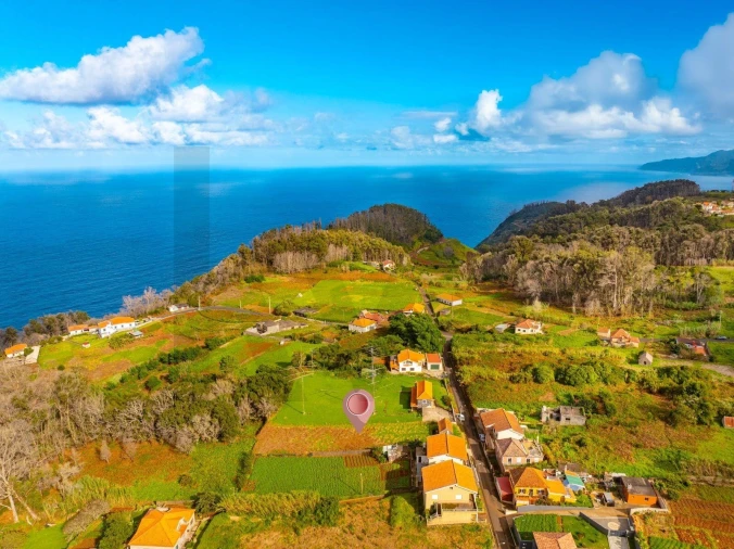 Terreno para Venda em Porto Moniz Foto 14