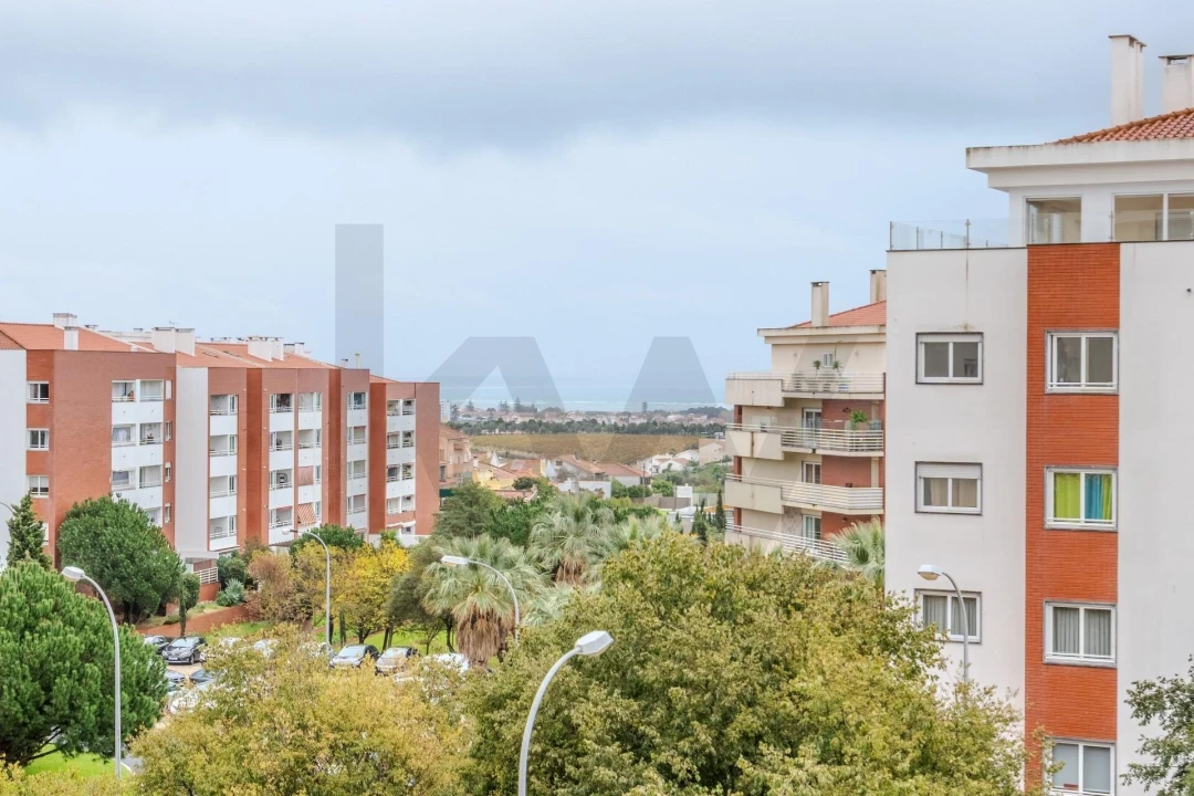 Apartamento T3 para Venda em São Domingos de Rana Foto 13