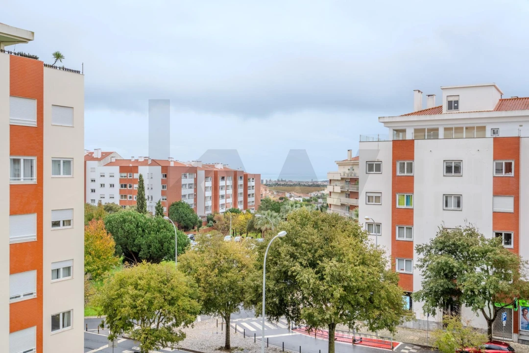 Apartamento T3 para Venda em São Domingos de Rana Foto 14