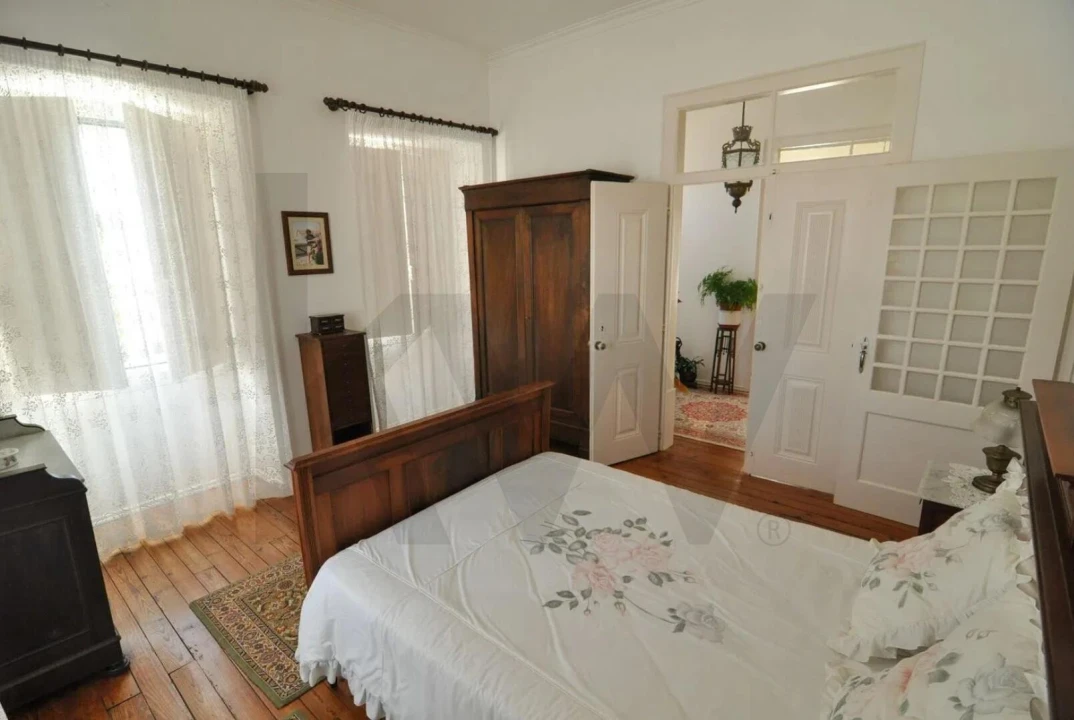 Moradia T7 para Venda em Turcifal Foto 9