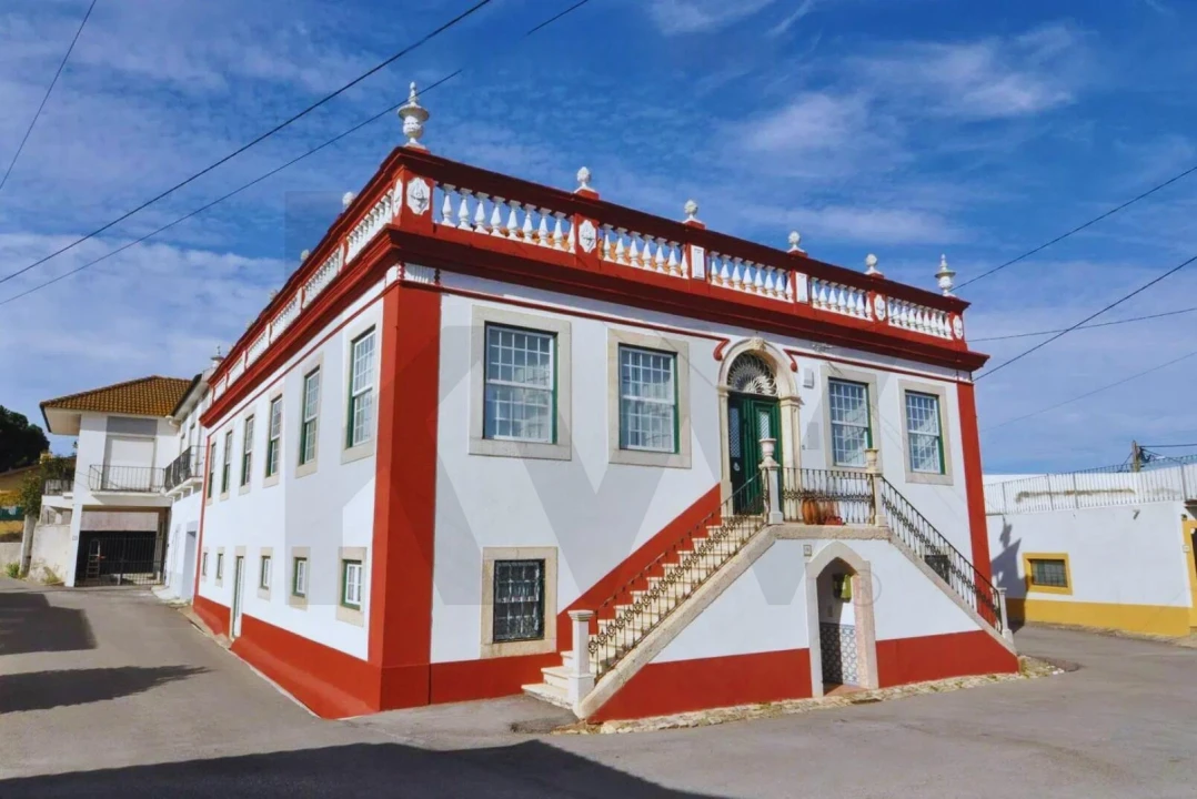 Moradia T7 para Venda em Turcifal Foto 1