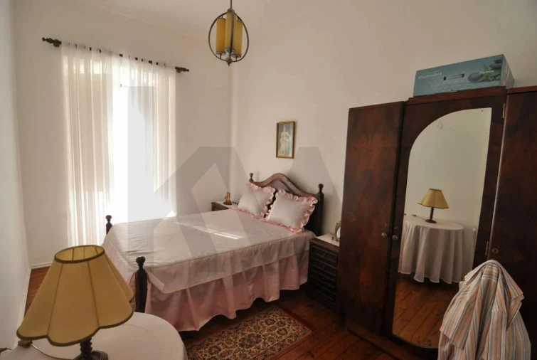 Moradia T7 para Venda em Turcifal Foto 8