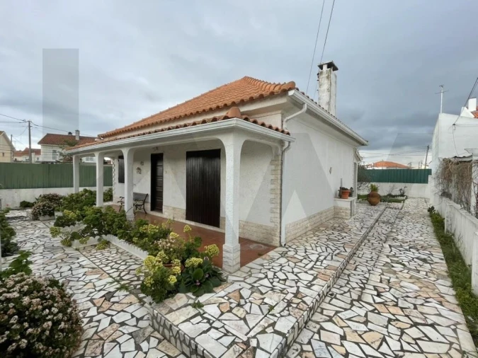 Moradia T2 para Venda em Quinta do Conde Foto 16