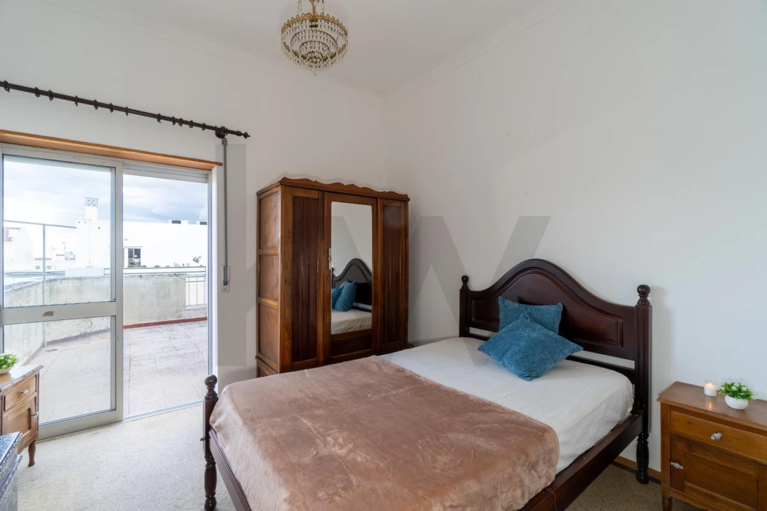 Apartamento T2 para Venda em Vila Real de Santo Antonio Foto 4