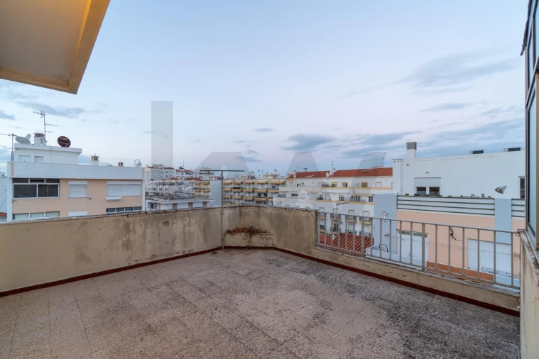 Apartamento T2 para Venda em Vila Real de Santo Antonio Foto 16