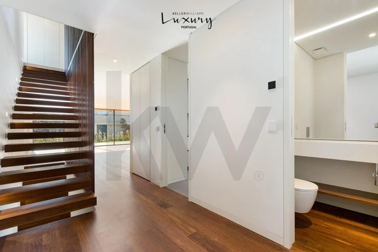 Moradia T3 para Arrendamento em Cascais e Estoril Foto 3