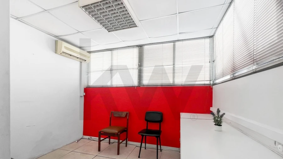 Apartamento T2 para Venda em Carnide Foto 17