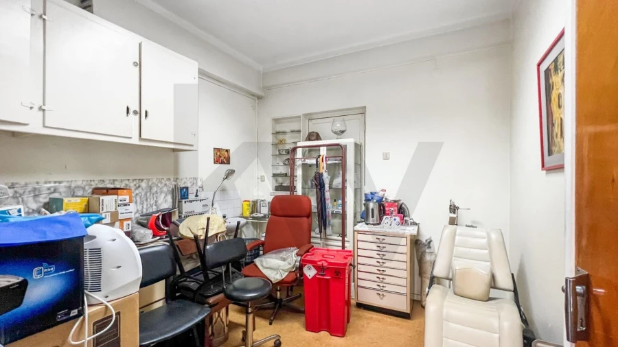 Apartamento T2 para Venda em Carnide Foto 14