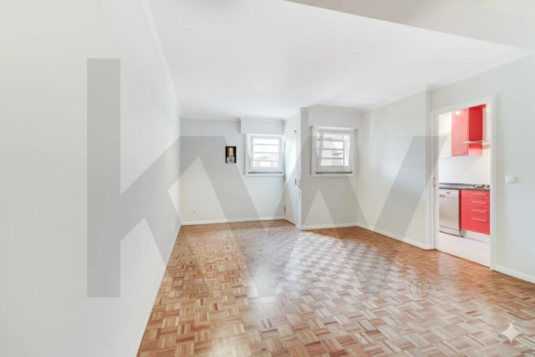 Apartamento T2 para Arrendamento em Lumiar Foto 9