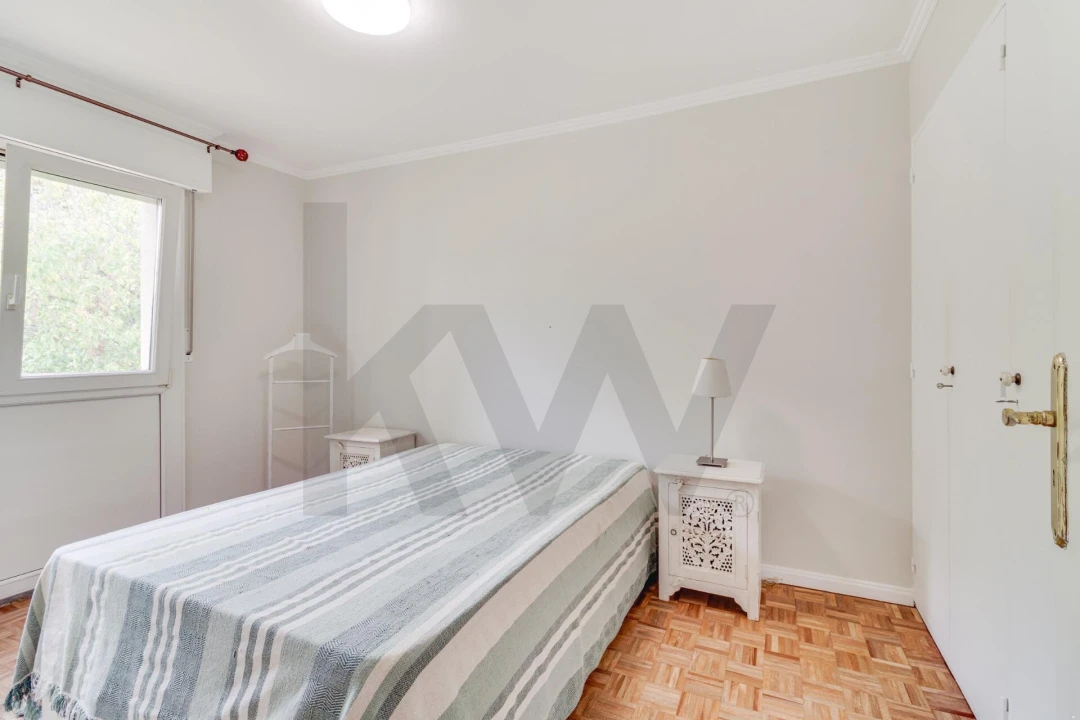 Apartamento T2 para Arrendamento em Lumiar Foto 18