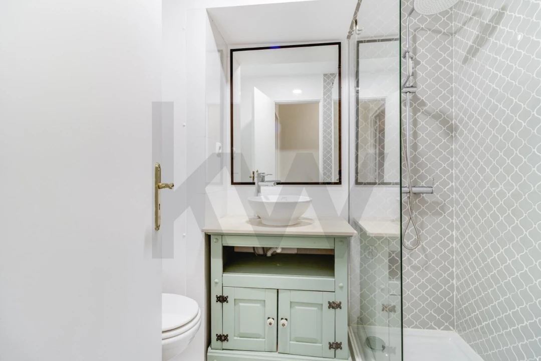 Apartamento T2 para Arrendamento em Lumiar Foto 16