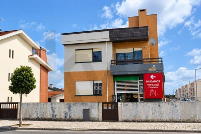 Prédio para Venda em Torreira