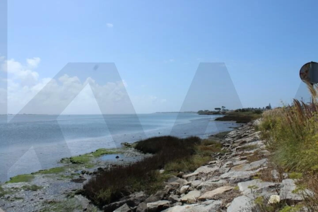 Prédio para Venda em Torreira Foto 9