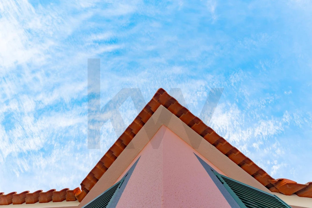 Moradia T4 para Venda em Estreito de Camara de Lobos Foto 59