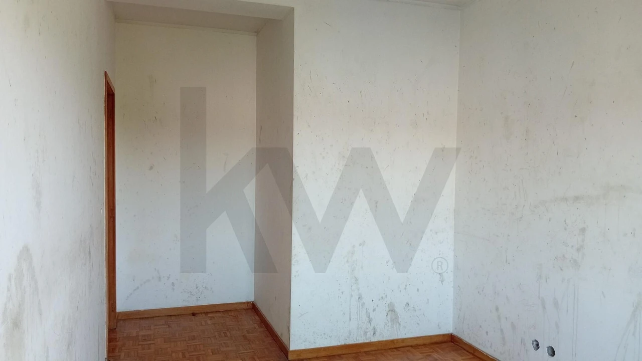 Apartamento T3 para Venda em Campanhã Foto 7