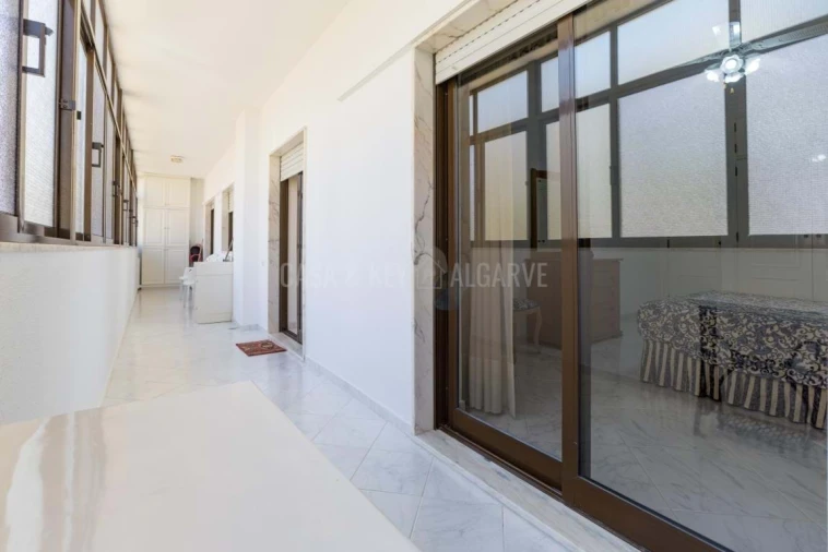 Apartamento T3 para Venda em Quarteira Foto 19