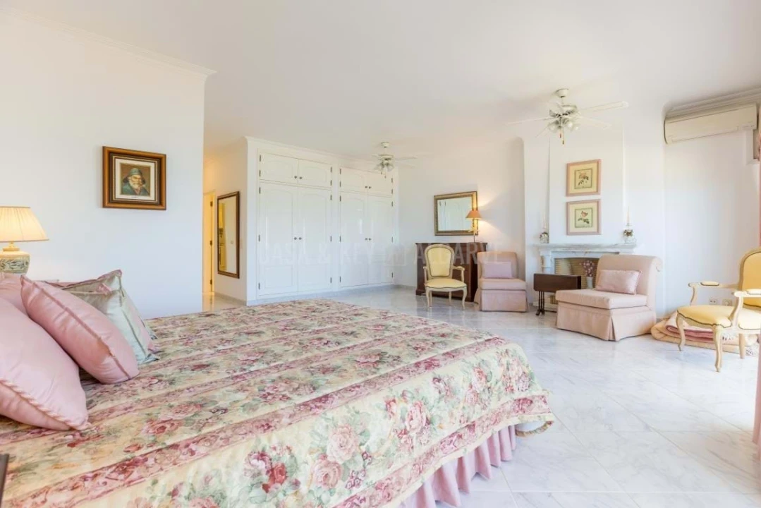 Apartamento T3 para Venda em Quarteira Foto 25