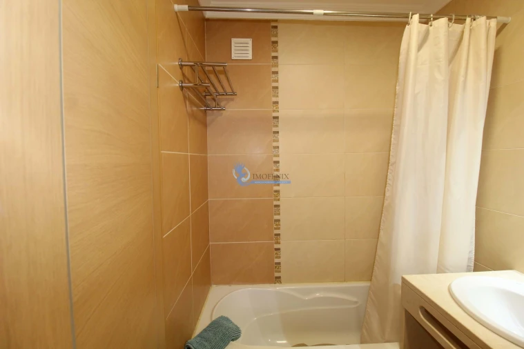 Apartamento T1 para Venda em Armação de Pera Foto 12