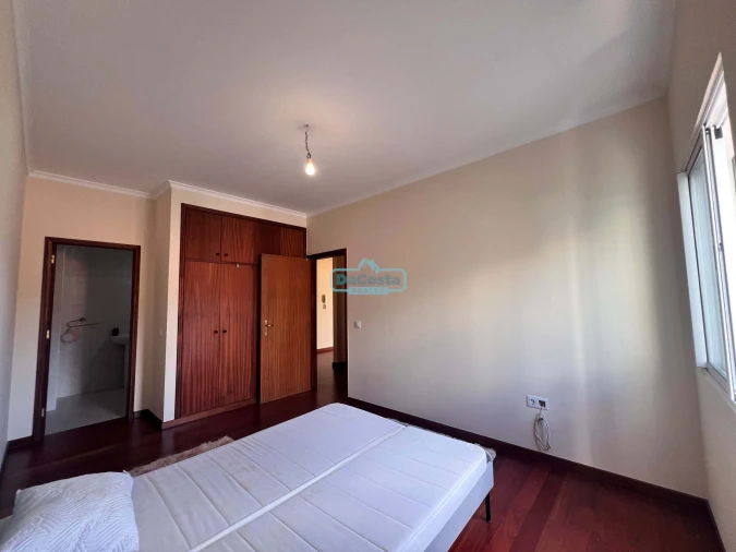 Apartamento T2 para Venda em Santa Cruz Foto 15