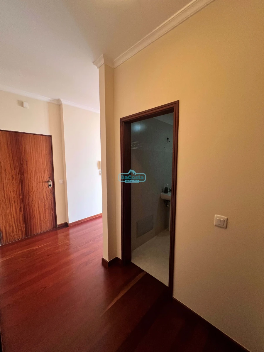 Apartamento T2 para Venda em Santa Cruz Foto 21