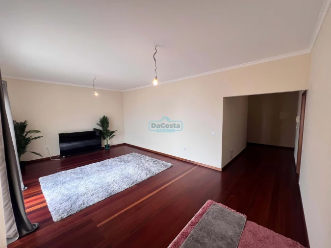 Apartamento T2 para Venda em Santa Cruz Foto 7