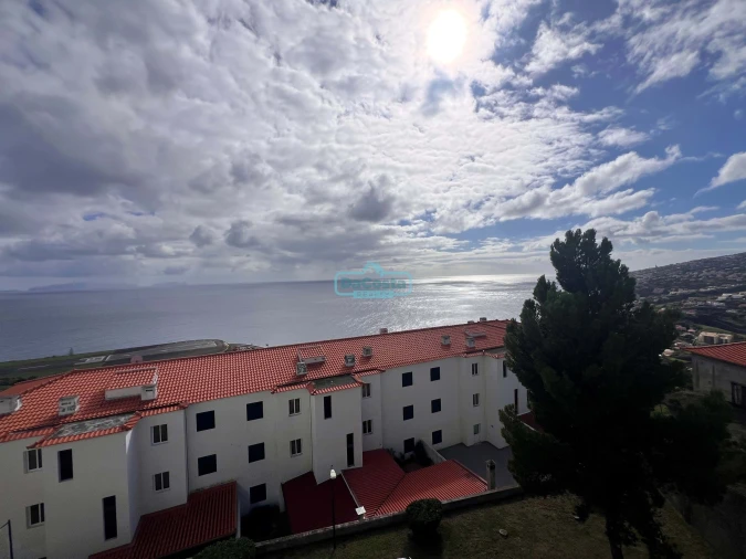 Apartamento T2 para Venda em Santa Cruz