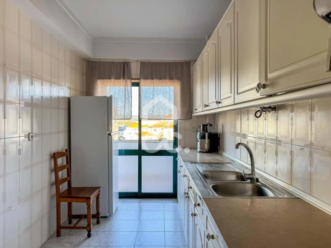 Apartamento T1 para Venda em Viseu Foto 4