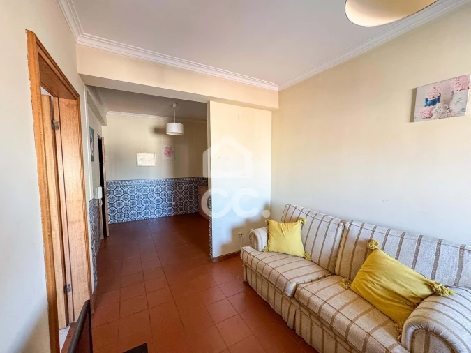 Apartamento T1 para Venda em Viseu Foto 6