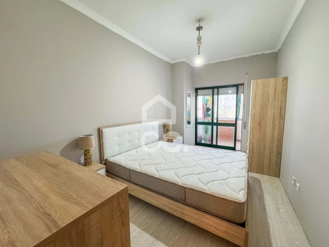 Apartamento T1 para Venda em Viseu Foto 9