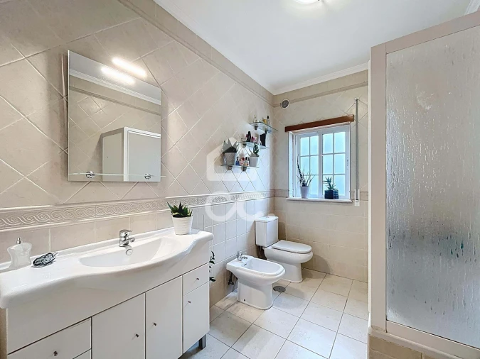 Moradia T4 para Venda em Bombarral e Vale Covo Foto 21