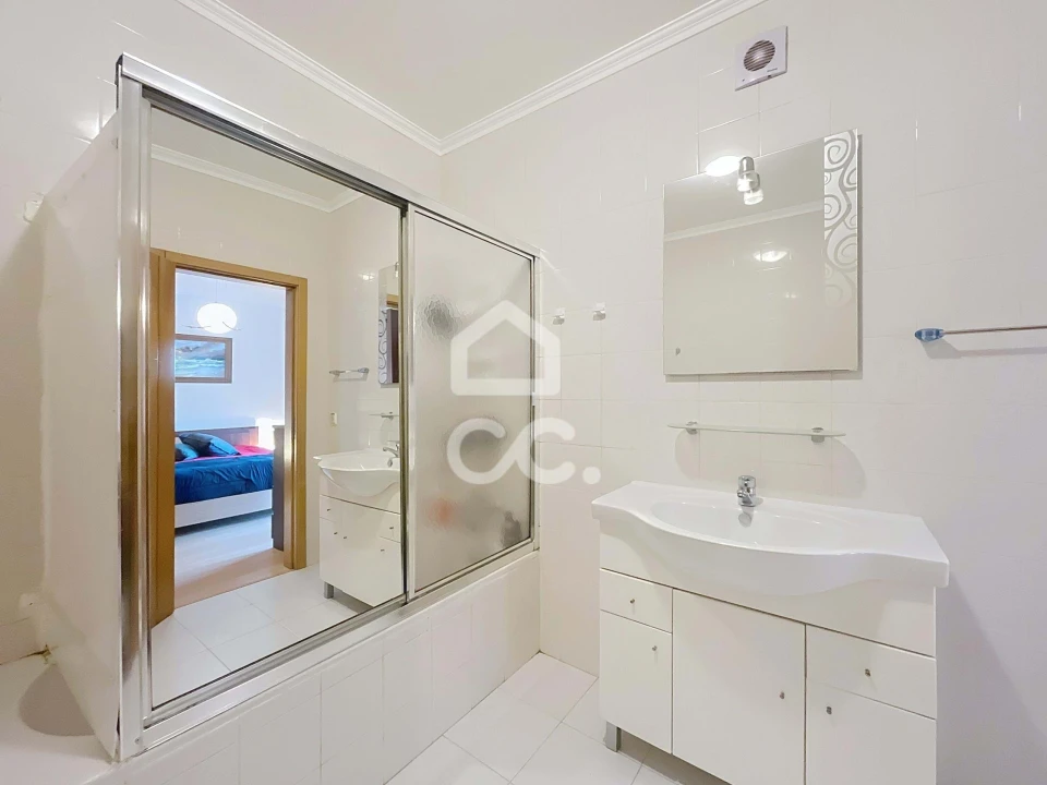 Moradia T4 para Venda em Bombarral e Vale Covo Foto 16