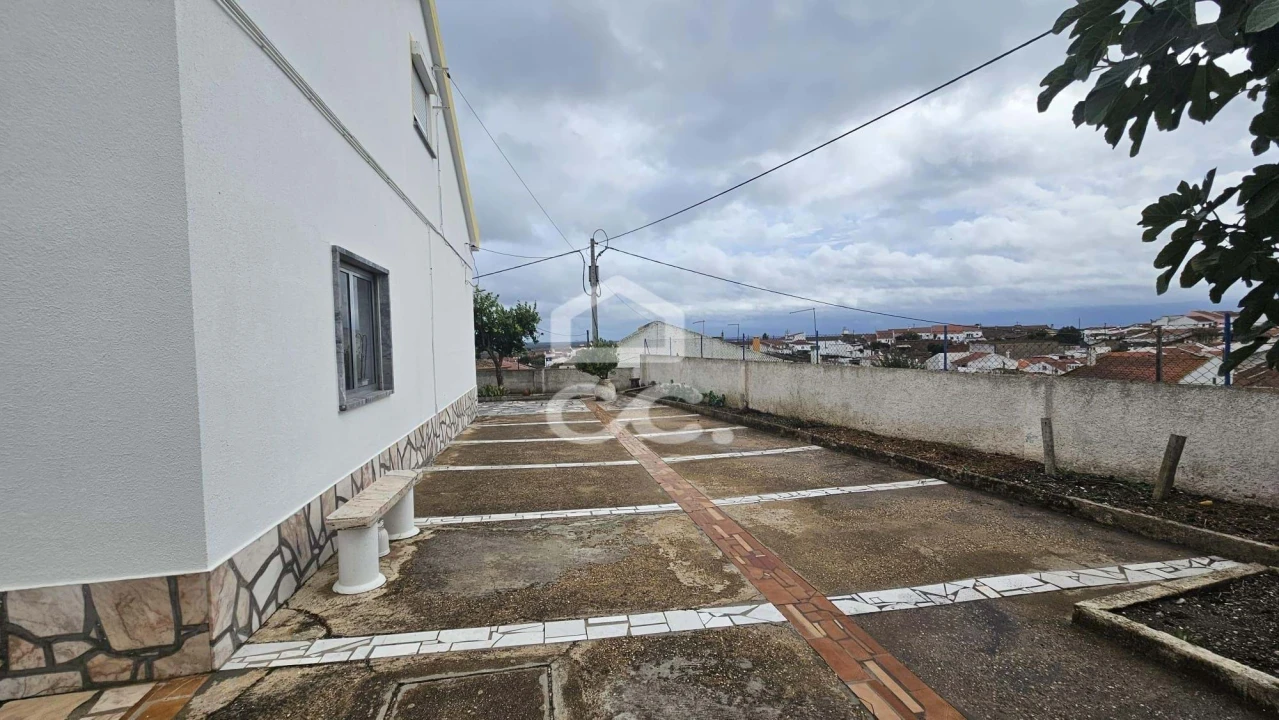 Moradia T4 para Venda em Ervidel Foto 9