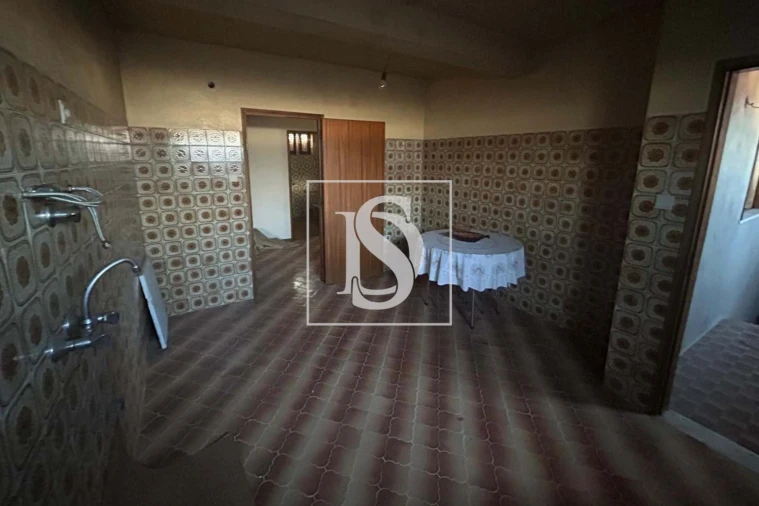 Prédio para Venda em Mortágua, Vale de Remígio, Cortegaça e Almaça Foto 12