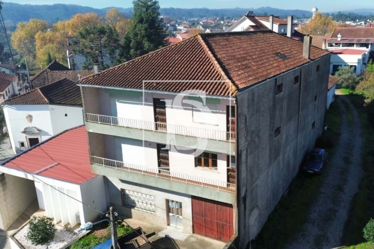 Prédio para Venda em Mortágua, Vale de Remígio, Cortegaça e Almaça Foto 1
