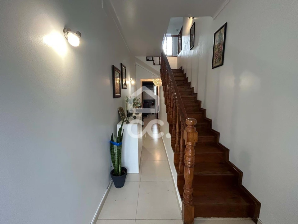 Moradia T4 para Venda em Ribeira Grande (Matriz) Foto 5