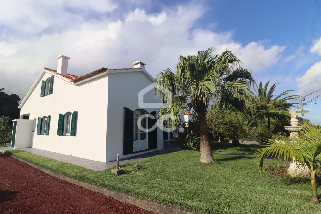 Moradia T5 para Venda em São Vicente Ferreira Foto 37