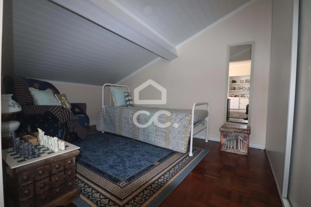 Moradia T5 para Venda em São Vicente Ferreira Foto 19