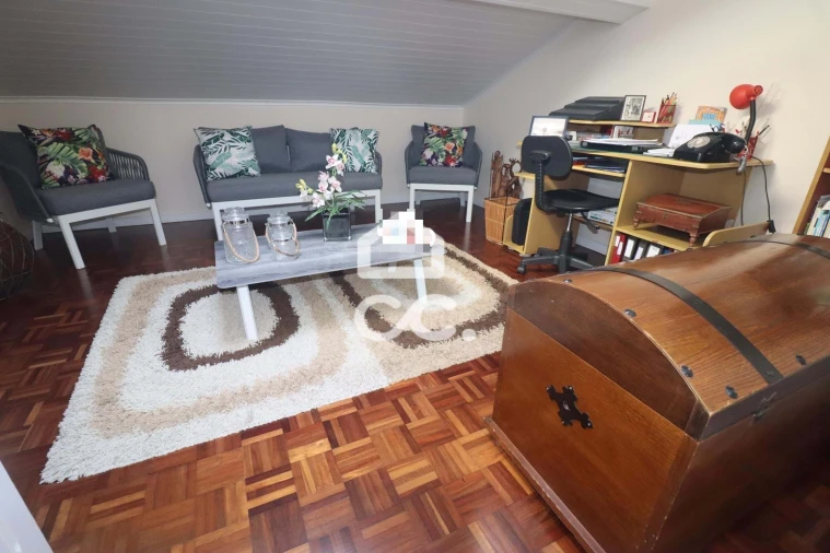 Moradia T5 para Venda em São Vicente Ferreira Foto 26