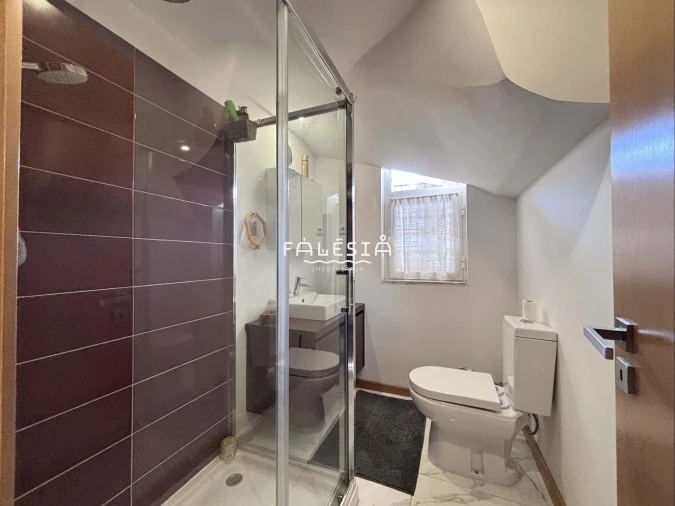 Moradia T2 para Venda em Albufeira e Olhos de Água Foto 10