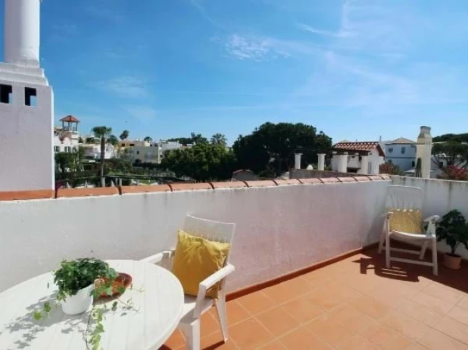 Moradia T2 para Venda em Quarteira Foto 10