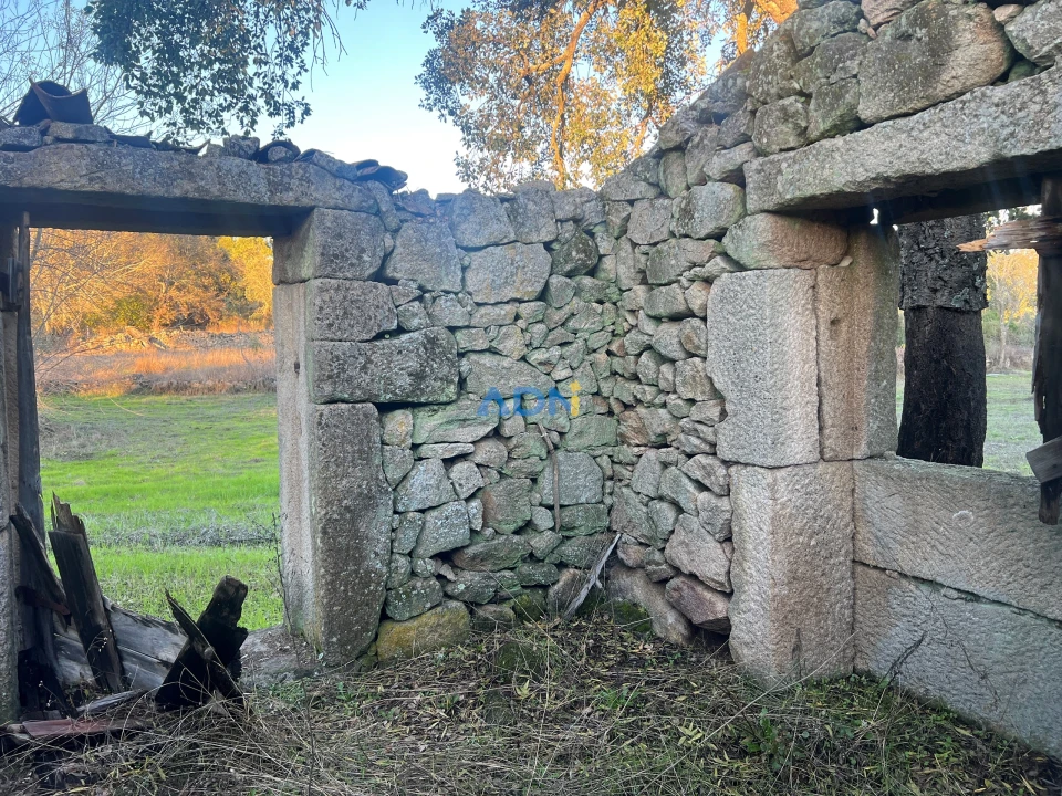 Quinta para Venda em Póvoa de Rio de Moinhos e Cafede Foto 3