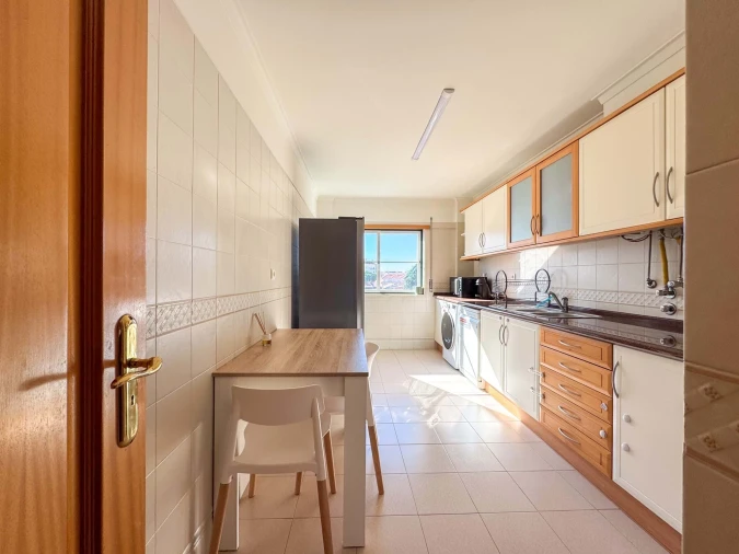 Apartamento T2 para Venda em Algueirão-Mem Martins Foto 9