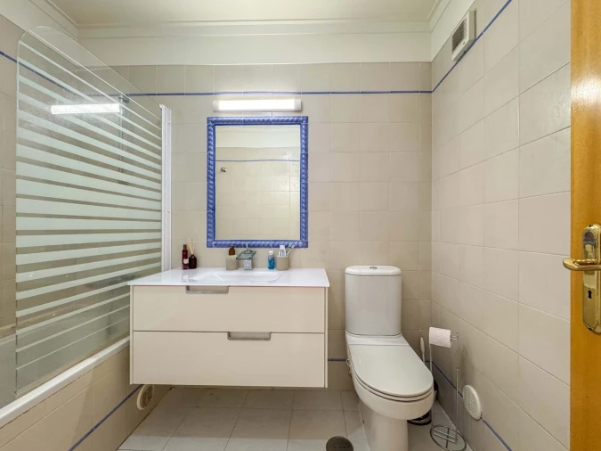 Apartamento T2 para Venda em Algueirão-Mem Martins Foto 23