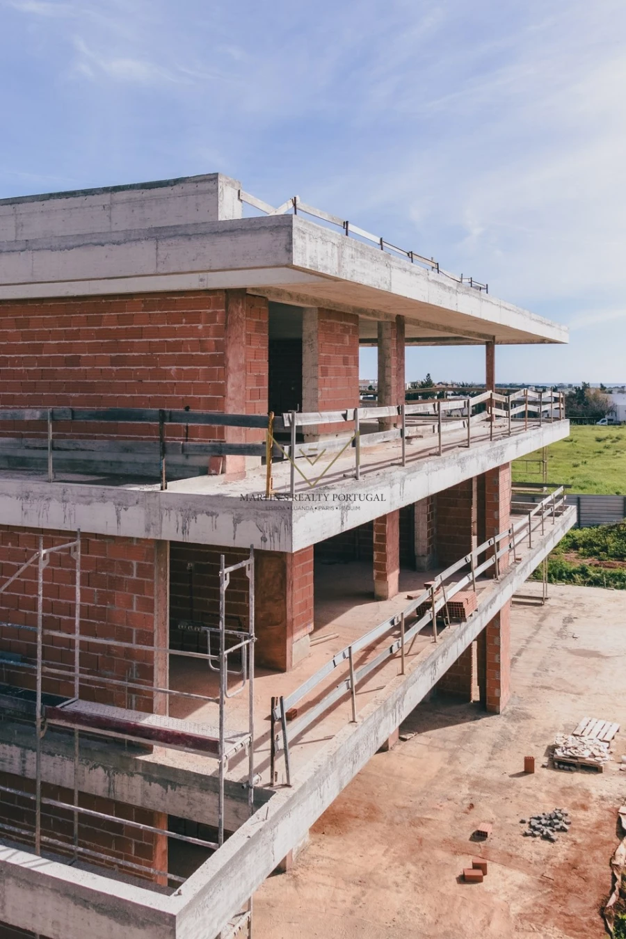 Apartamento T2 para Venda em Quarteira Foto 4