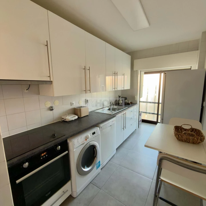 Apartamento T2 para Venda em Cascais e Estoril Foto 6