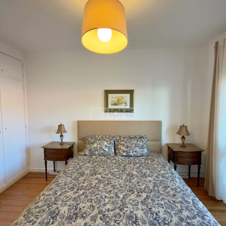 Apartamento T2 para Venda em Cascais e Estoril Foto 8