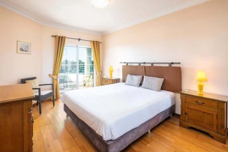 Apartamento T1 para Venda em Lagoa e Carvoeiro Foto 3